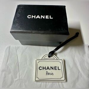CHANEL White and Black Paris Bag Tag Charm Ornament GWP NWB